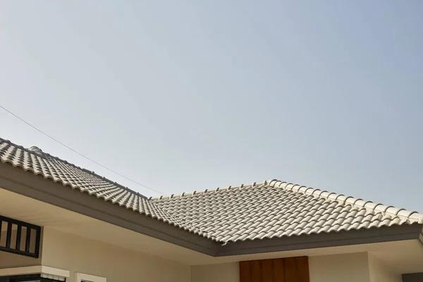 Top Tips for Roof Replacement & Installation Success