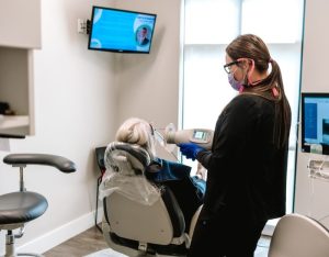 Caring and Professional Family Dentist in Abbotsford