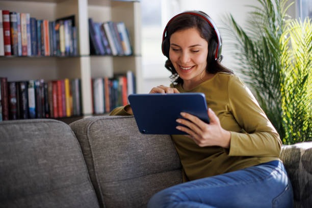 AACN Essentials of Critical Care Nursing 5th Edition PDF Full Book