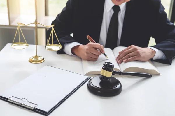 Business and Real Estate Lawyer for Property Investment Success