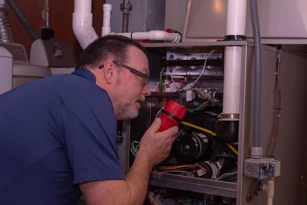 Trusted Furnace Technicians Serving Green Island