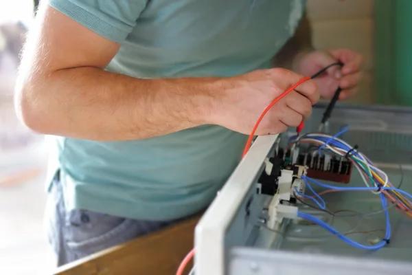 Save Time and Money with a Professional appliance repair service